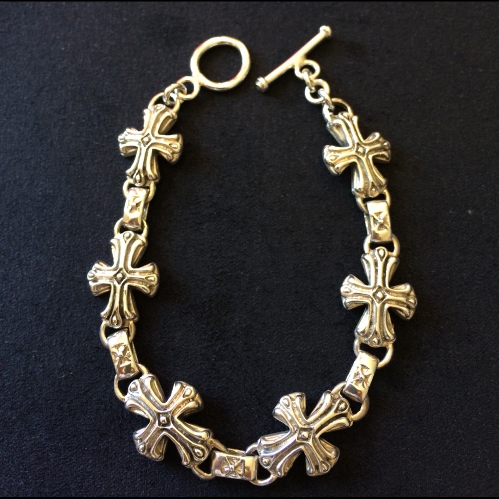 Solid 925 cross bracelet.